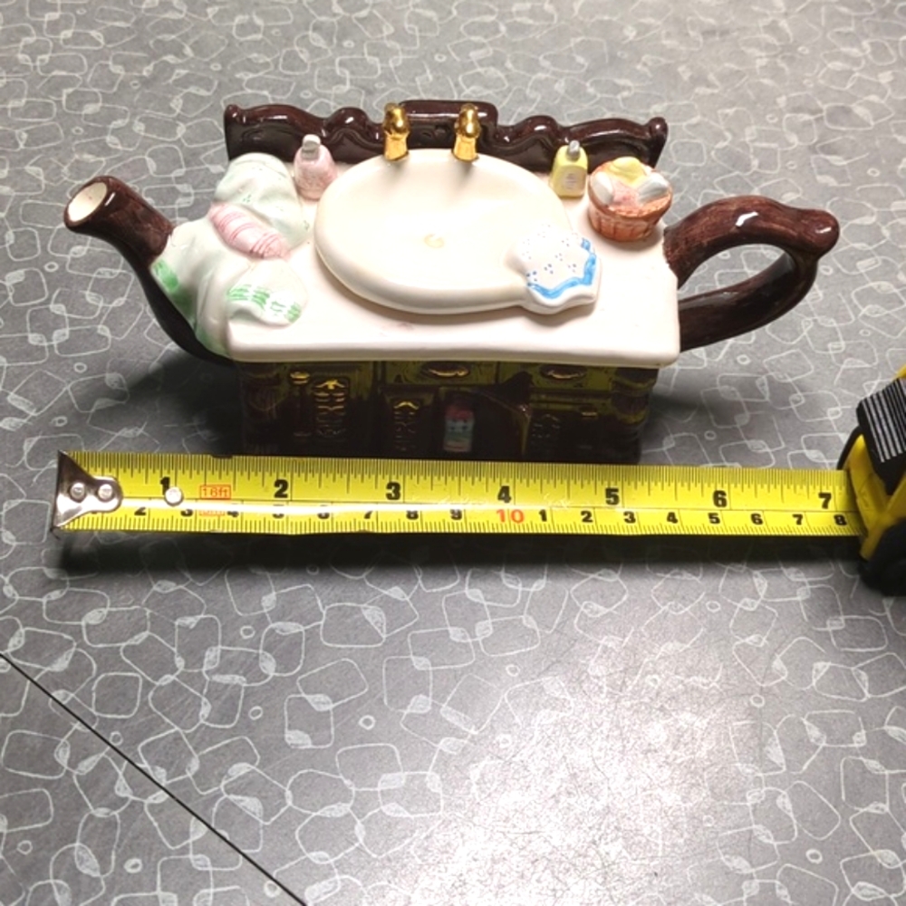 Tea-Nee Miniature Teapot - Picture 5 of 7